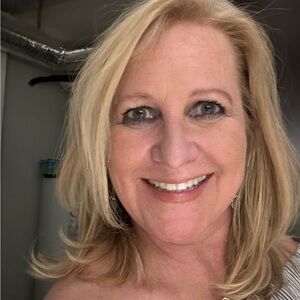 Meet your Posher, Paula